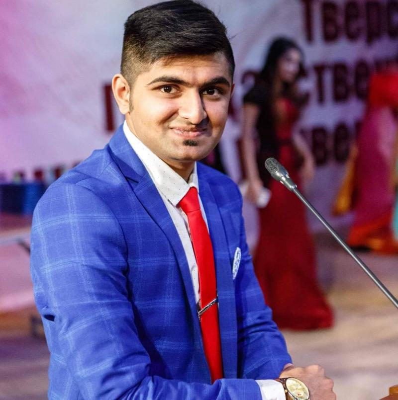 Dr Aadil 
