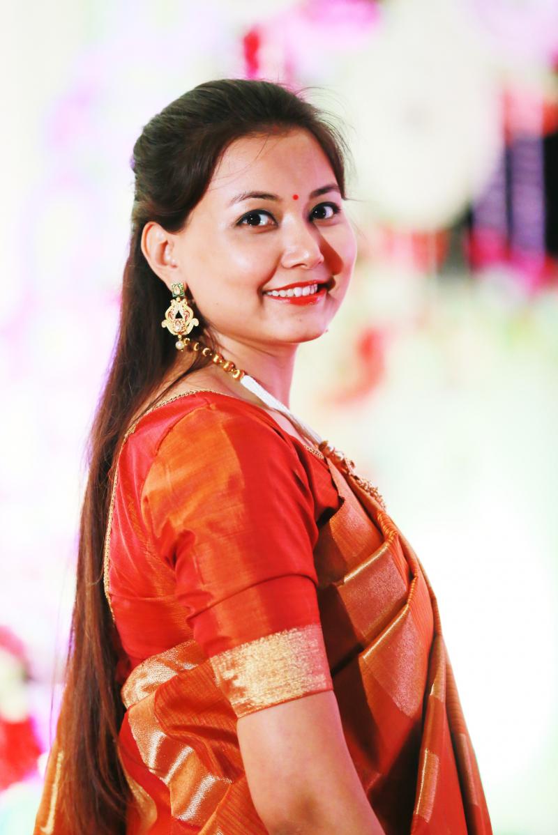 Dr Abhilasha