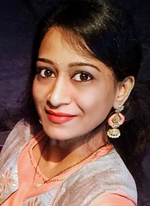 Dr Smita