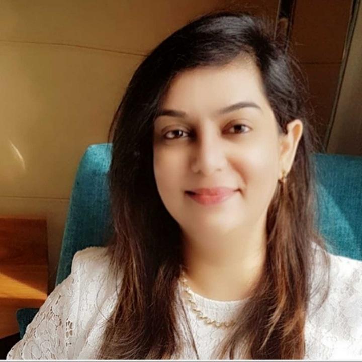Dr.Dhruti 