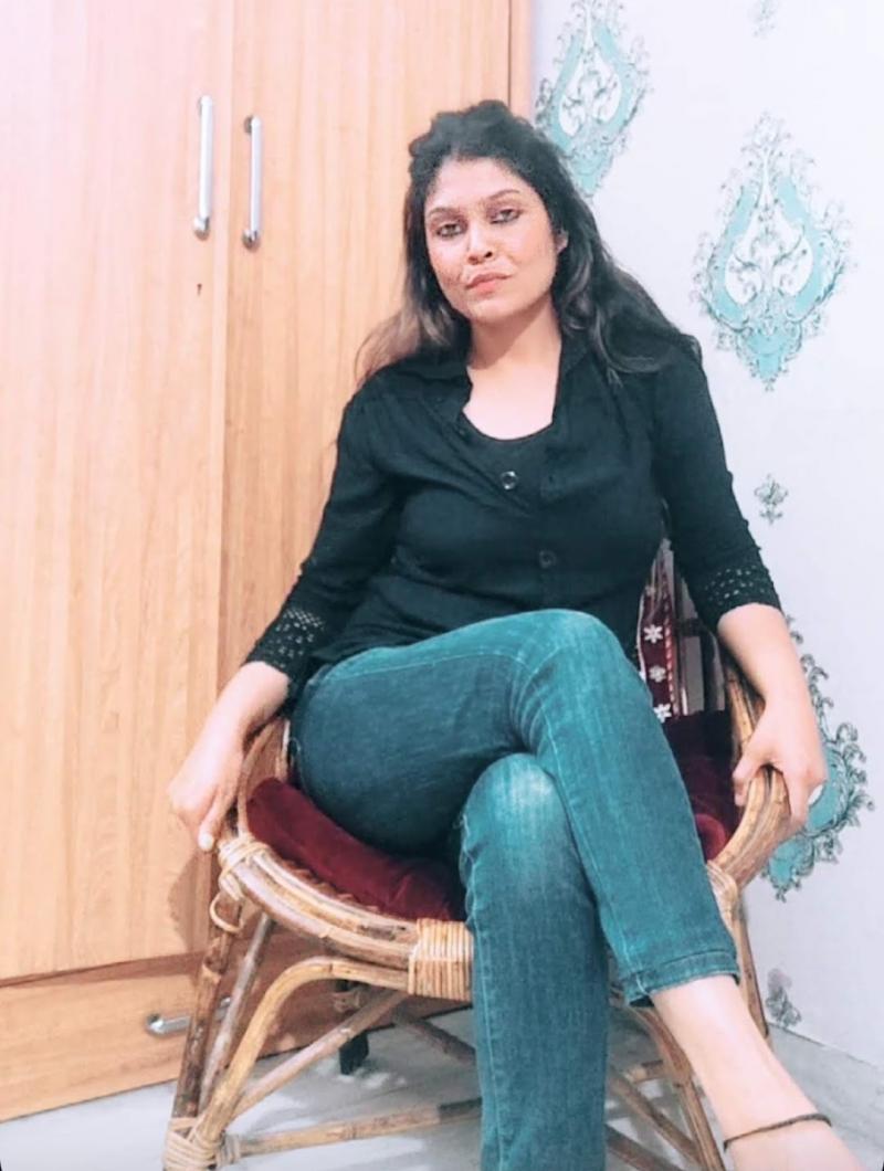 Ritu chaudhary