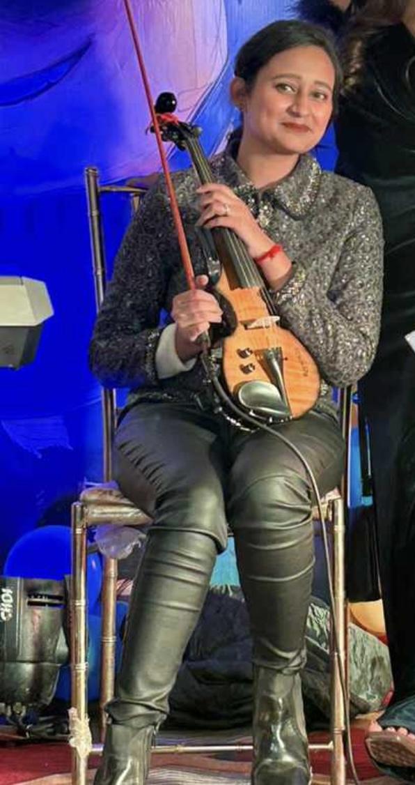 Ishika Violinist Awardee The Real Super Women Awards 2024 by FSIA