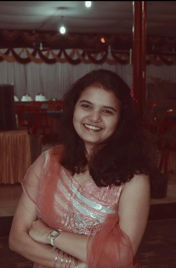 Dr Gayatri 