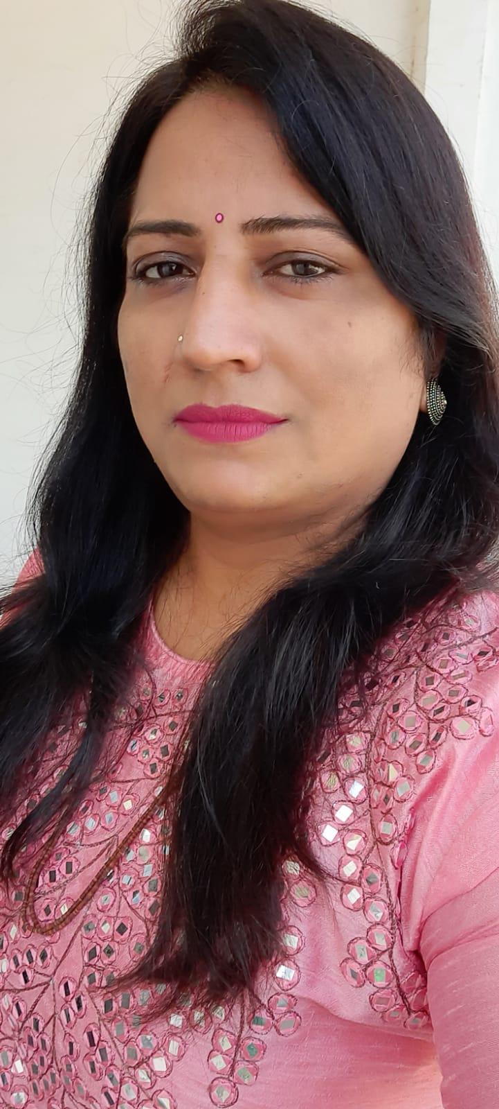 Divya HimanshuPatel