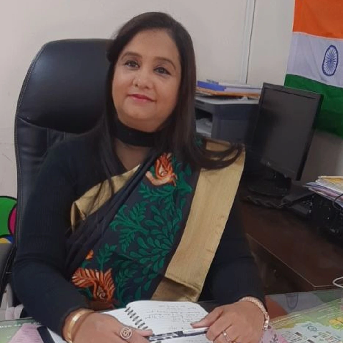 A True Role Model: Khushbu Pawan Sachdev Wins Entrepreneur Title at Super Woman 2025 - Jaipur-Mirror